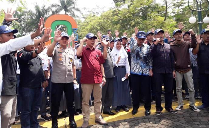 IJTI Sangkuriang Gandeng Generasi Milenial Lawan Hoaks IJTI Sangkuriang Gandeng Generasi Milenial Lawan Hoaks