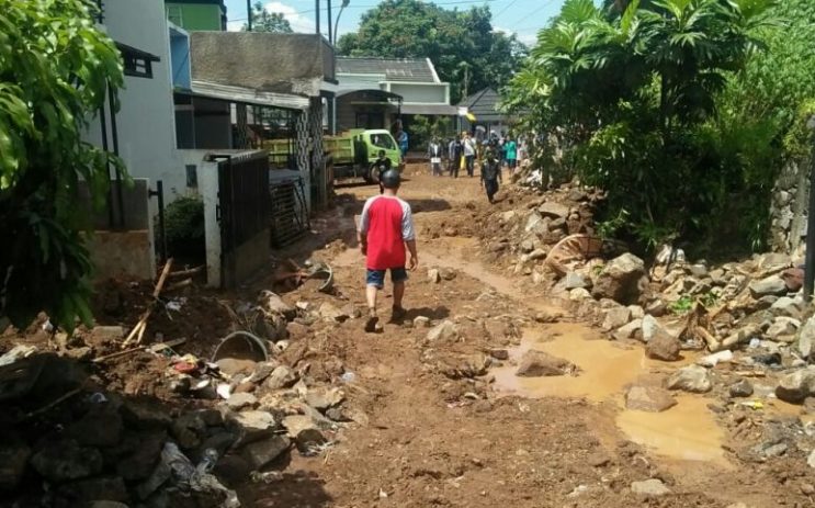 Alih Fungsi Lahan Diduga Penyebab Banjir di Cilengkrang Alih Fungsi Lahan Diduga Penyebab Banjir di Cilengkrang