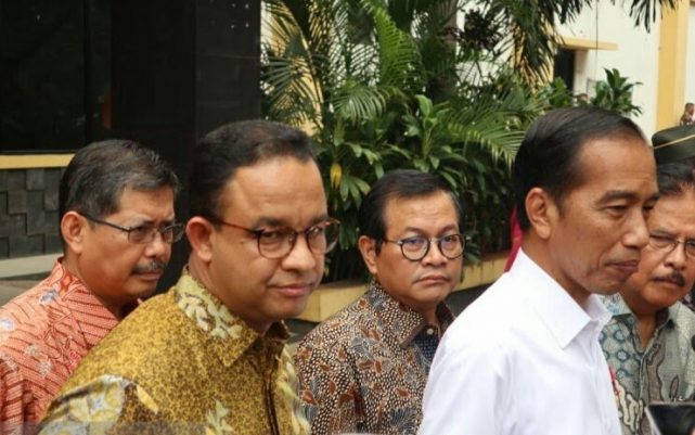 Jokowi Minta Polri Bersihkan Mafia Bola Sampai Tuntas Jokowi Minta Polri Bersihkan Mafia Bola Sampai Tuntas