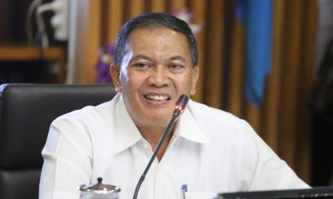 Perintahkan Lurah Camat Cek Warganya Perintahkan Lurah Camat Cek Warganya