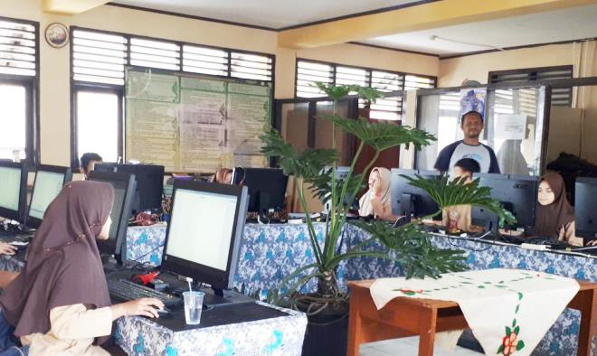 Pelaksanaan UNBK Dibagi Tiga Sesi