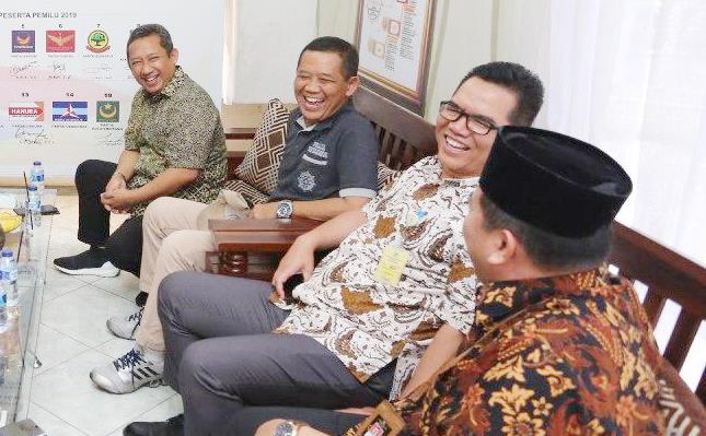 Pemkot Siap Tertibkan APK