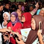 Penyerahan-Sertifikat-Tanah