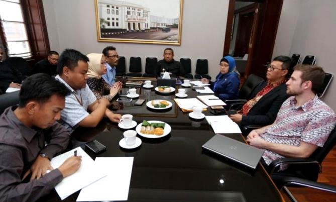 Wujudkan Lingkungan Hemat Energi Wujudkan Lingkungan Hemat Energi