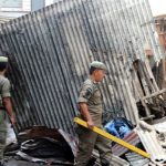 Ganggu Jalan, Bangunan Liar di RW 09 Jagabayan Dibongkar