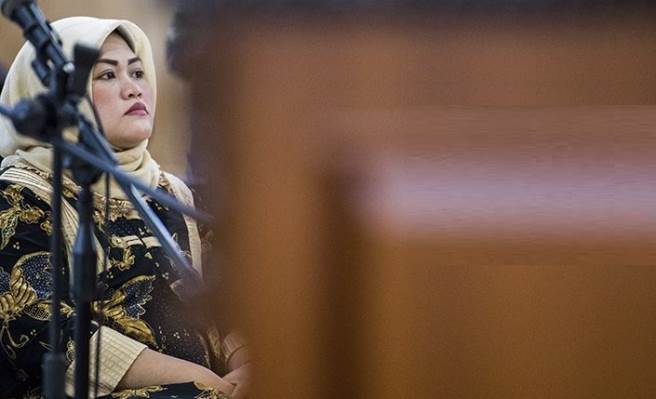 Bupati Bekasi Non-Aktif Neneng Hasanah Didakwa Terima Suap Rp18 Miliar