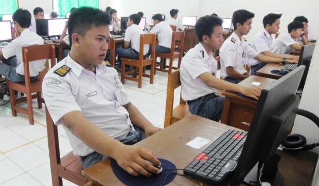 Soal USBN Harus Diganti Esai Soal USBN Harus Diganti Esai