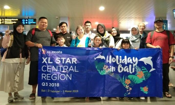 XL Axiata Berangkatkan 30 Mitra Outlet ke Bali