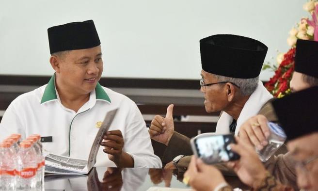 Ajengan Masuk Sekolah Segera Diterapkan ajengan masuk sekolah