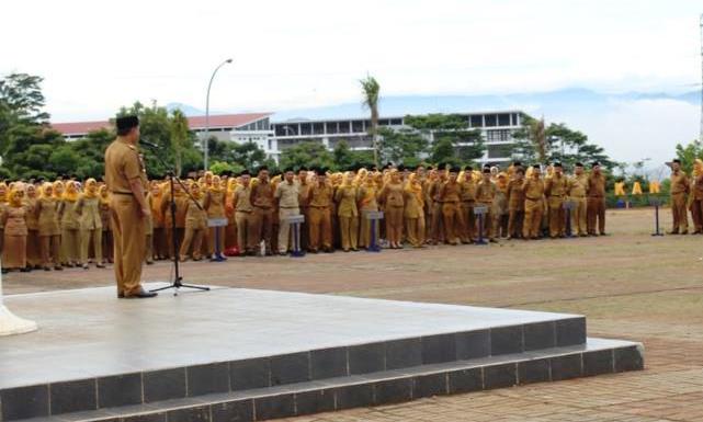 Bupati Terus Blusukan ke Berbagai Daerah