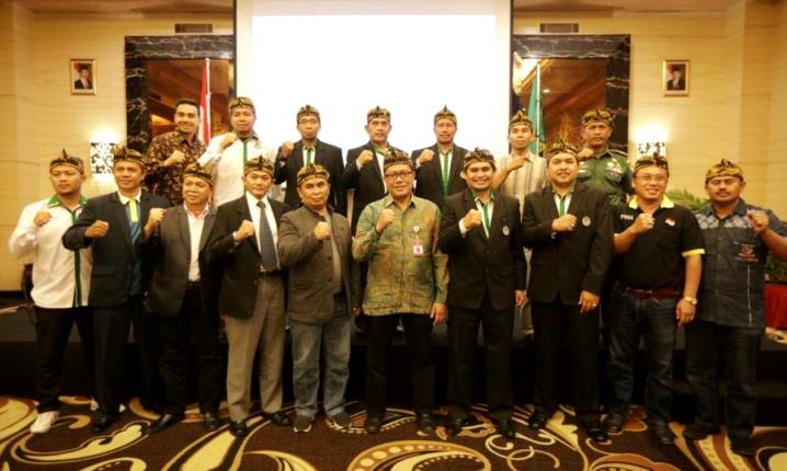 Bangkitkan Kembali Sepakbola