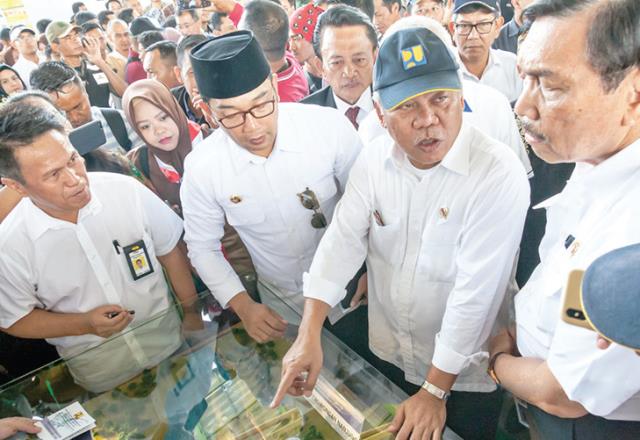 Serius Tuntaskan Citarum dan Banjir