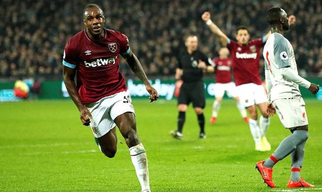 Liverpool dan City Berburu Trofi