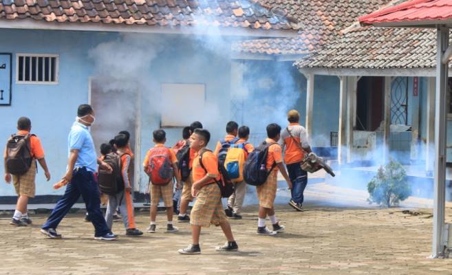 Cegah Anggota DBD, Lanud Difogging