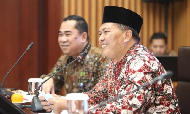 oded-aplikasi transparansi