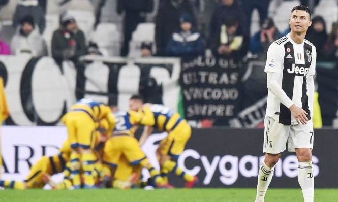 Ronaldo Kecewa dengan Hasil Imbang Ronaldo Kecewa dengan Hasil Imbang