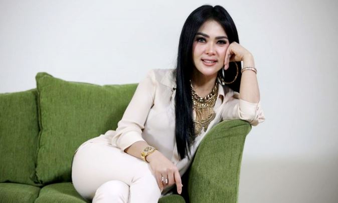 Netizen Heboh Syahrini Akan Nikah 22 Februari Syahrini