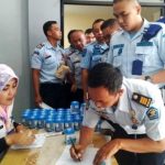 98 Petugas Lapas Garut Dites Urine