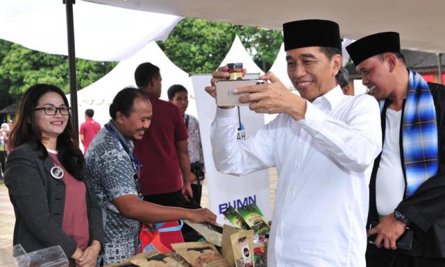 Fitnah Meluas, Tanda Jokowi Sulit Dibendung Fitnah Meluas, Tanda Jokowi Sulit Dibendung
