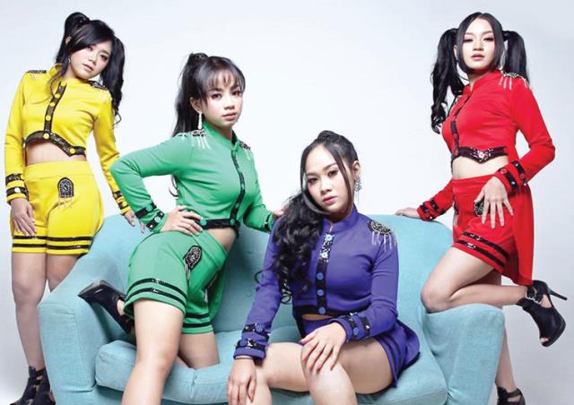 Kenakan Kostum LED, D’Mojang Bikin Klip untuk Album Terbaru D’Mojang
