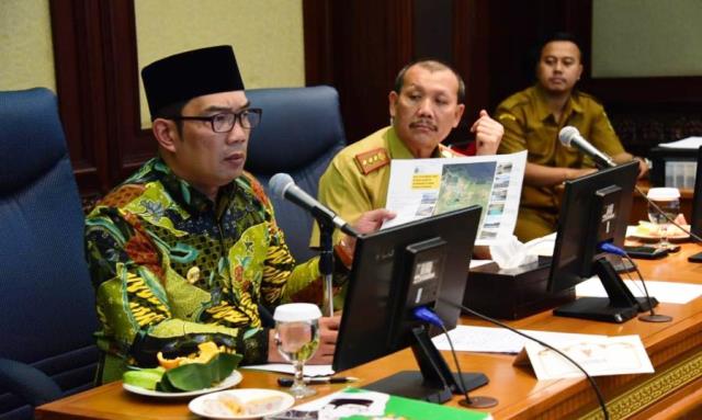 Pantau Citarum Bisa Pakai Aplikasi