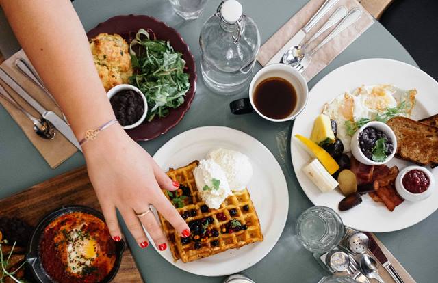 Jangan Lakukakan 5 Hal Ini Setelah Makan, Bisa Merusak Kesehatan Kamu