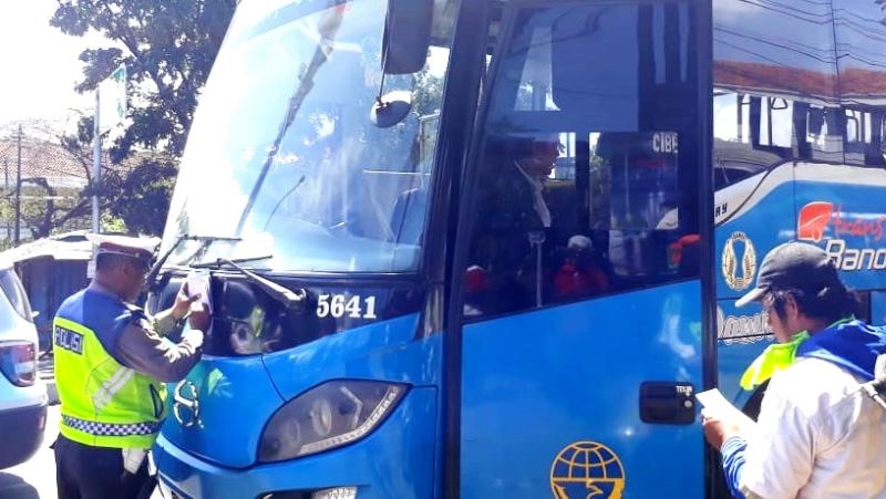 Gakum Tak Buat Efek Jera Pengendara Angkutan