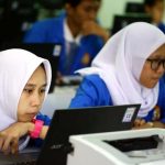 Sekolah di Jabar 100 Persen UNBK