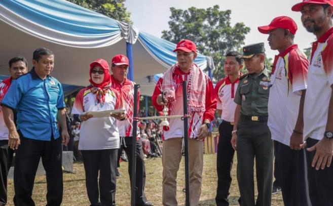 Pembinaan Siswa Dengan Festival dan Pentas PAI Pembinaan Siswa Dengan Festival dan Pentas PAI