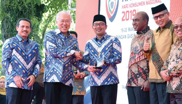 Jabar Terbaik Peduli Lindungi Konsumen