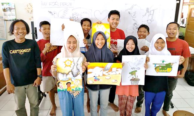 Geliat Kelompok Kartunis Legendaris Kokkang Melakukan Regenerasi Geliat Kelompok Kartunis Legendaris Kokkang Melakukan Regenerasi