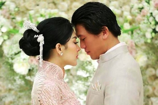 Lagu Cintaku Kandas Sindir Luna Maya? Lagu Cintaku Kandas Sindir Luna Maya?