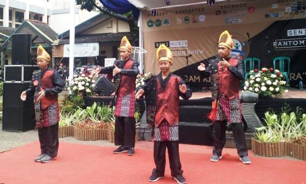 UNINUS Berikan Ruang Disabilitas Berkreasi dan Berkompetisi UNINUS Berikan Ruang Disabilitas Berkreasi dan Berkompetisi