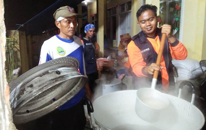 5 Kecamatan di Indramayu Terendam, Kemensos Kirimkan Logistik Untuk Warga Terdampak