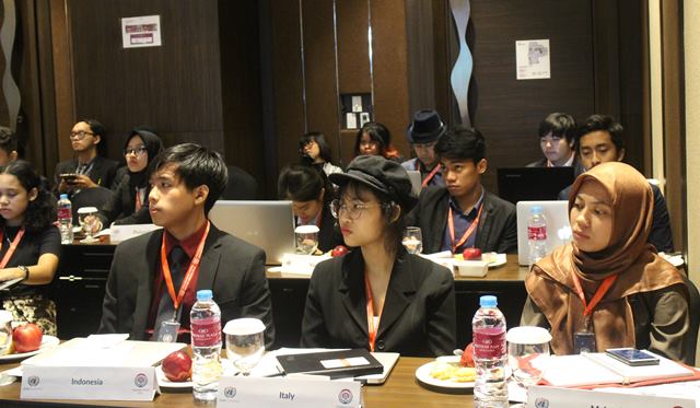 Unpad Gelar Padjajaran Model United Nation