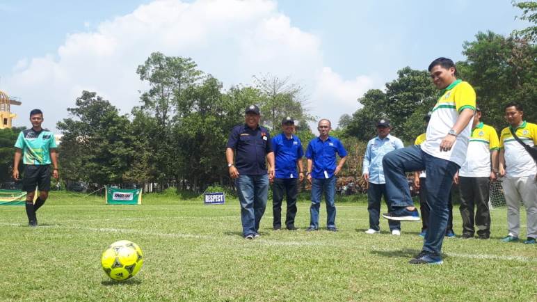 Berikan Pembinaan Usia Dini, 32 Tim Bertarung di Festival Askab U-12 Berikan Pembinaan Usia Dini, 32 Tim Bertarung di Festival Askab U-12