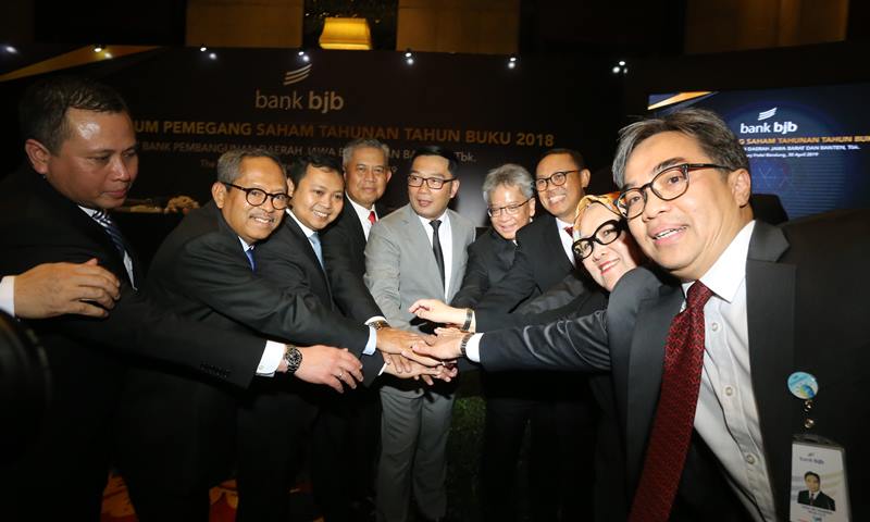 Yuddy Resmi Jabat Dirut bank bjb