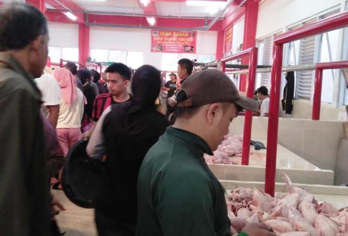 Pedagang di PAB Kini Sudah Mulai Gunakan Kios Baru