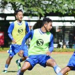 Persib Siapkan Komposisi Pemain Lawan Borneo FC
