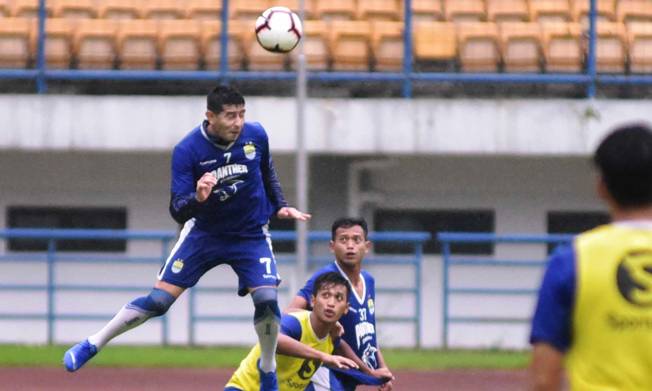 Sulit Cari Lawan, Pilih Game Internal