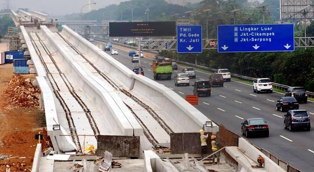 Pemprov Targetkan Juni 2021 Pembuatan LRT Selesai