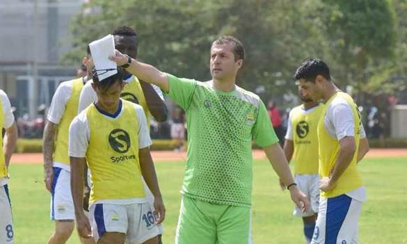 Persib Batal Gelar Ujicoba di Pekan Ini