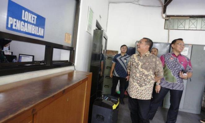 Yana Sidak ke Sejumlah Dinas untuk Memastikan Pelayanan yana