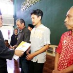 Delapan Keluarga dapat Santunan