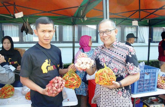 Dinas TPH Diburu Emak-Emak