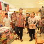 Lestarikan Kain Tradisional Lewat Festival
