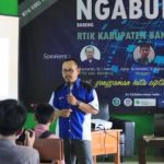 Relawan TIK Gelar Ngabuburit di Area Sekolah