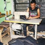 Jelang Lebaran, Pengusaha Fashion Meraup Untung dan Memproduksi Berlipat Ganda