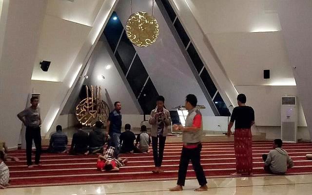 Heboh Karena Mirip Simbol Illuminati