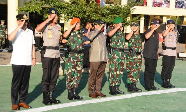 Imbau Warga Jabar Tetap di Rumah